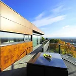 Via Lapis - Panoramablick Ueber - Garten - Pool - Sauna - Luxus Appartement *