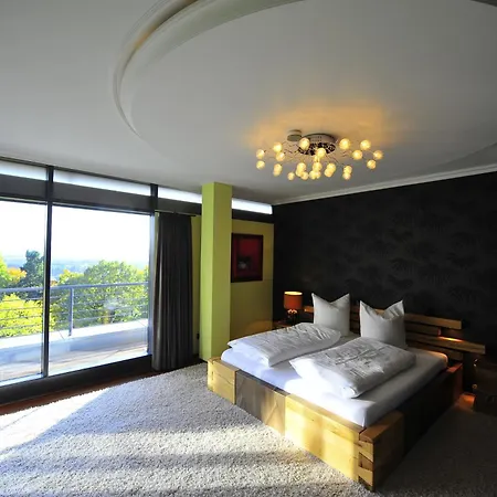 Via Lapis - Panoramablick Ueber - Garten - Pool - Sauna - Luxus Apartamento Dresden