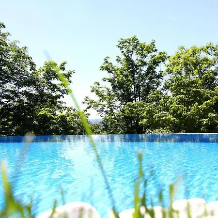 Via Lapis - Panoramablick Ueber - Garten - Pool - Sauna - Luxus Dresden