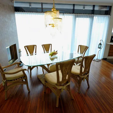 Apartamento Via Lapis - Panoramablick Ueber - Garten - Pool - Sauna - Luxus Dresden