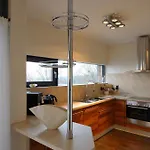 Appartement Via Lapis - Panoramablick Ueber - Garten - Pool - Sauna - Luxus
