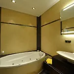 Appartement Via Lapis - Panoramablick Ueber - Garten - Pool - Sauna - Luxus Dresde