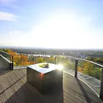 Appartement Via Lapis - Panoramablick Ueber - Garten - Pool - Sauna - Luxus *