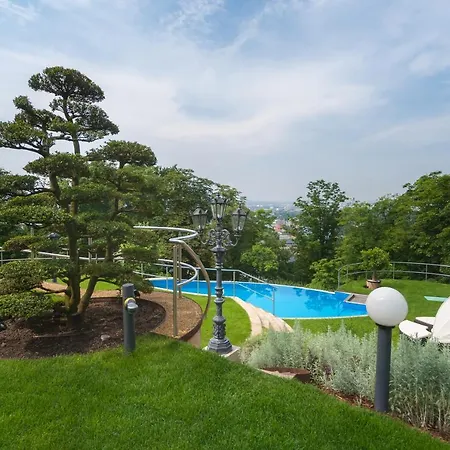 Via Lapis - Panoramablick Ueber - Garten - Pool - Sauna - Luxus * دريسدن