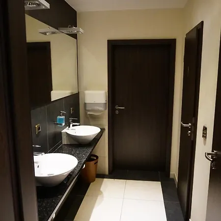 Via Lapis - Panoramablick Ueber - Garten - Pool - Sauna - Luxus Apartment