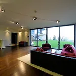 Via Lapis - Panoramablick Ueber - Garten - Pool - Sauna - Luxus