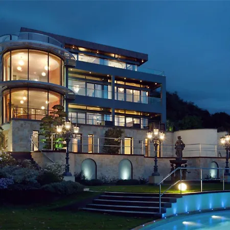 Апартаменты Via Lapis - Panoramablick Ueber - Garten - Pool - Sauna - Luxus *