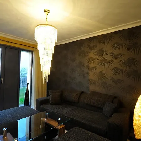Апартаменты Via Lapis - Panoramablick Ueber - Garten - Pool - Sauna - Luxus