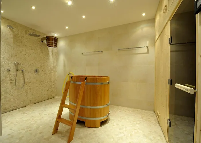 Apartman Via Lapis - Panoramablick Ueber - Garten - Pool - Sauna - Luxus *